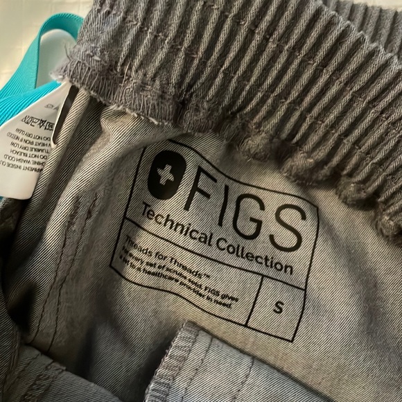 Figs Yola Skinny Straight Leg Regular Small - Picture 3 of 6